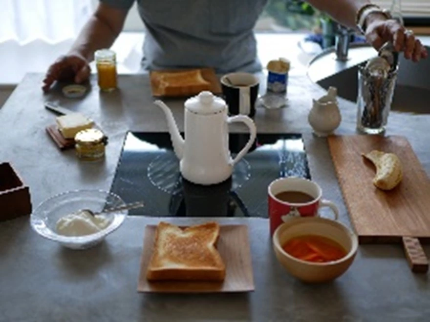 一方通行の食は味気ない