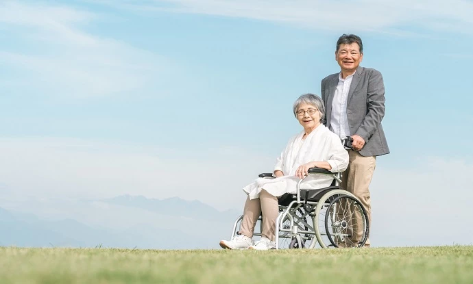 増える介護事業者の休業・廃業。私たちができる備えとは？