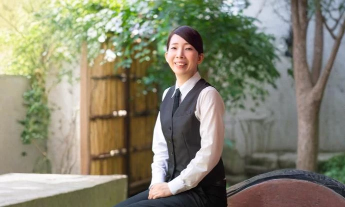 「送る」ことで人として成長──ご遺族の思いに寄り添う納棺師・丸山裕生さん【前半】