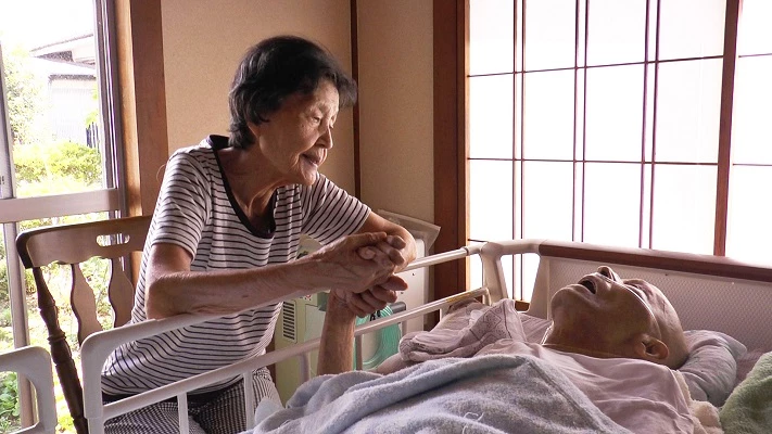 息子のカメラが写し出す、父親の最期の40日｜『あなたのおみとり』上映会レポート