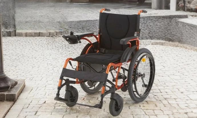 シンプル＆高性能：マキテック電動車いす e-Economy スマイル（KEY-01）の魅力