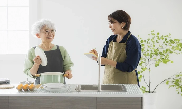 シニアとケアラーで楽しく作れるおやつレシピを紹介│介護福祉士が解説