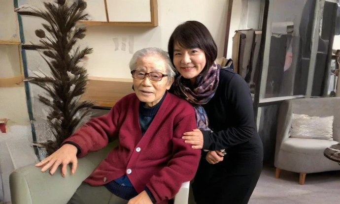 父との日々を味わいつくしたい。信友直子さんに聞く、介護と看取り