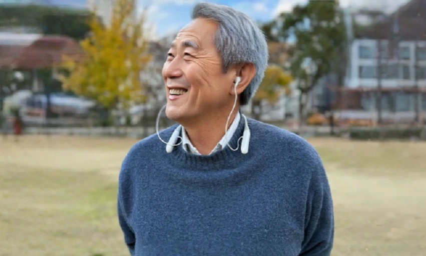 軟骨伝導イヤホン「サウンドボールマイク付き 」とは？ 特徴・メリット・用途を解説