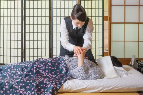 納棺師_マッサージ
