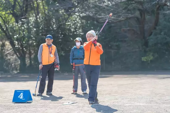 DSC-337.jpg グラウンド・ゴルフ