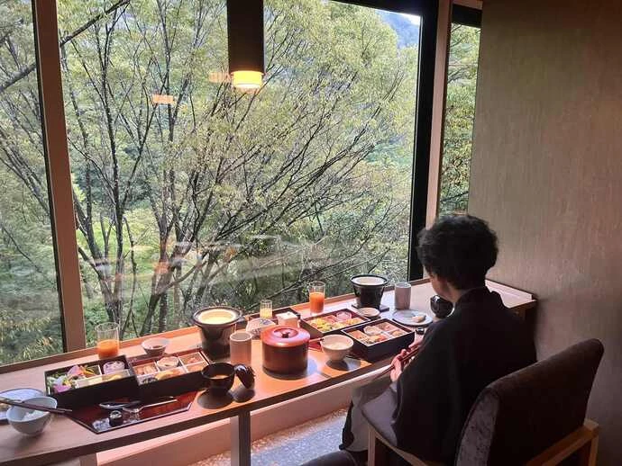 はつはな　朝食風景