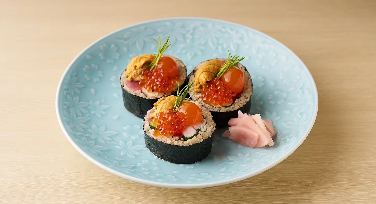 CAP3 9937f1_17c01bd8671b4069828f0c1e18cd8f6d~mv2.jpg 太巻き