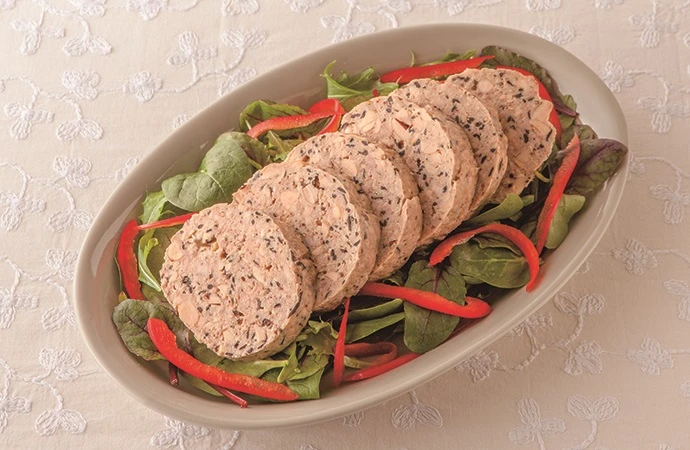 大豆ミートローフサラダ仕立て