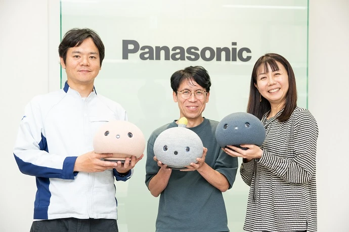 パナソニックNICOBO開発チーム（松本さん、増田さん、西尾さん）