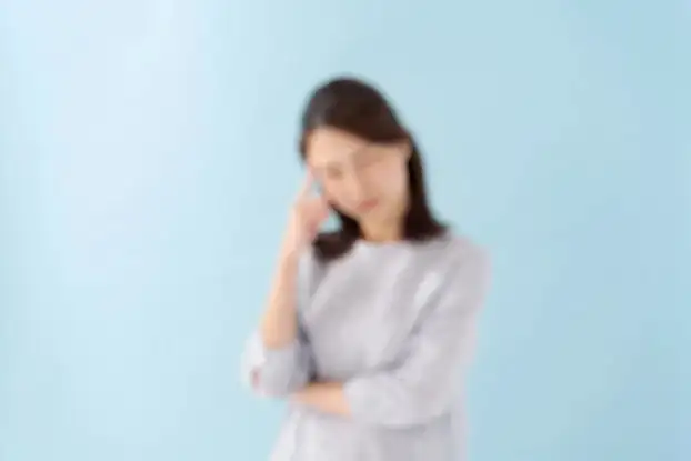 680997cf44082.jpg MySCUE記事 箇条書きで伝える 悩む女性